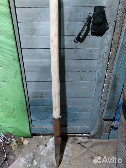 Продам пешню