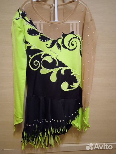 Костюм для выступления по фигурному