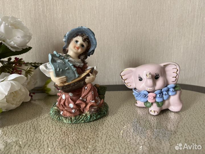 Статуэтка девочка Ассоль с корабликом слоник