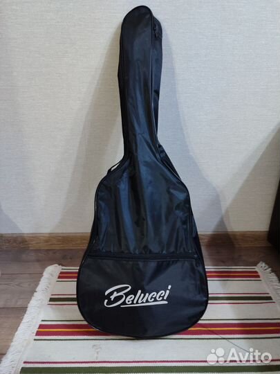 Гитара Bellucci с чехлом новая