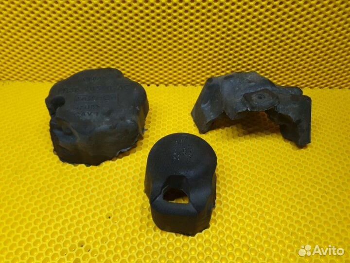 Шумоизоляция двигателя (накладка) Ford Mustang VI