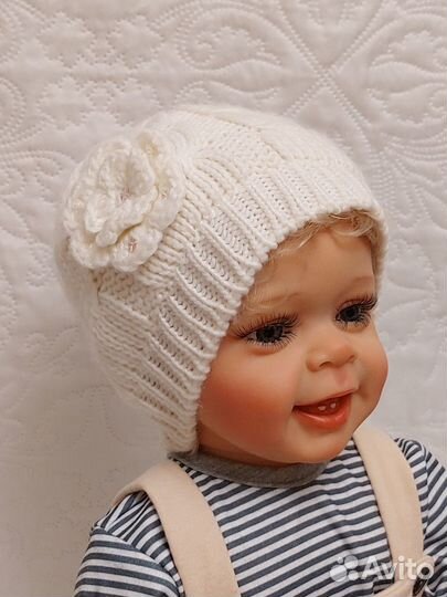 Новая шапка осенняя ог 36-38 новорожденной Англия