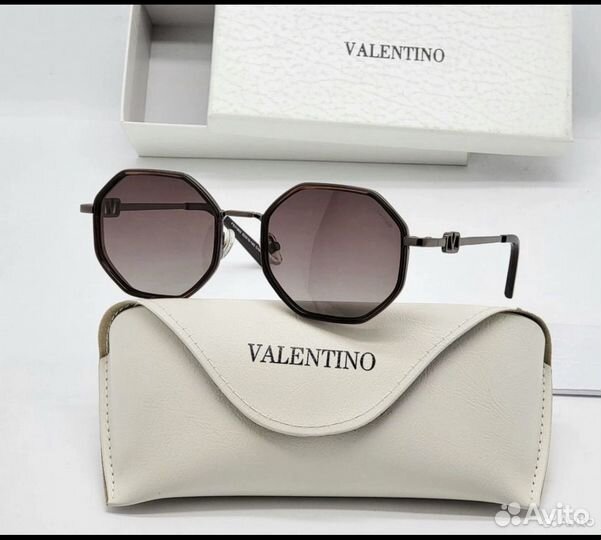 Солнцезащитные очки