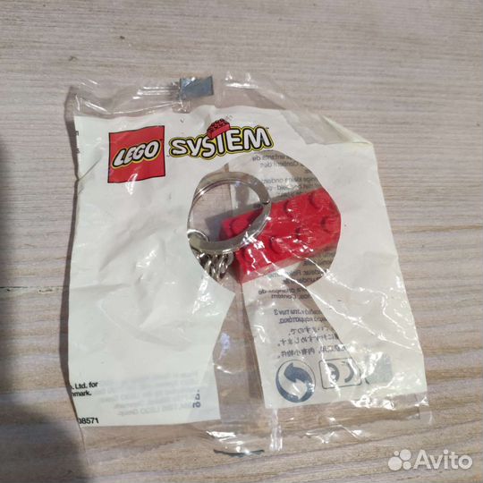 Брелок Lego 1996 г