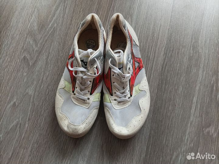 Шиповки для бега женские