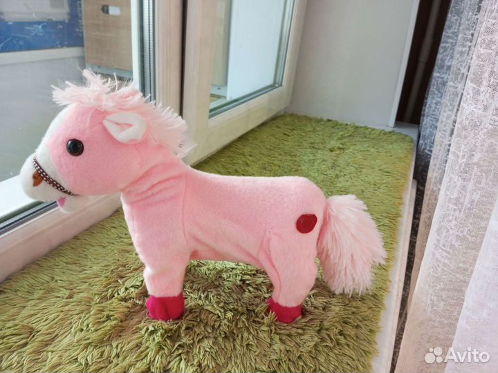 Новая интерактивная лошадь (без упаковки)