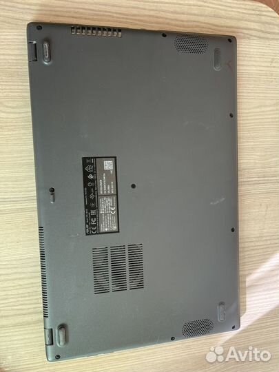 Ноутбук asus