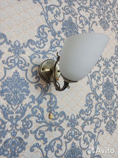 Люстра 6 рожков и 2 бра