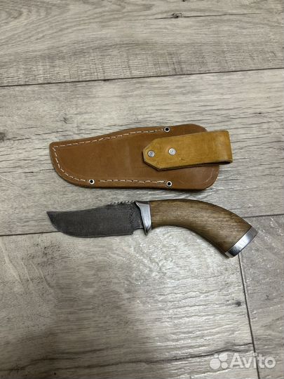 Нож туристический