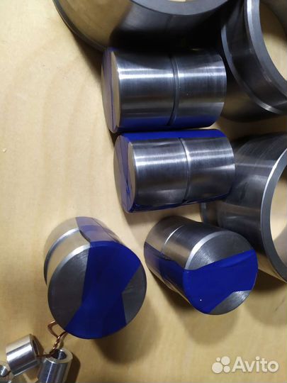 Заглушки балансирных валов Saab