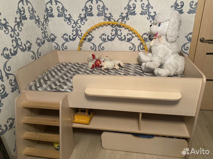 Легенда 6 детская кровать, полки