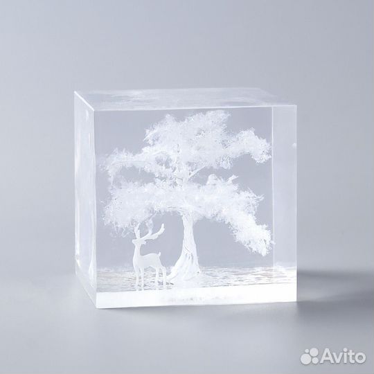 Лампа настольная дерево