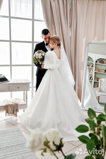 Свадебное платье