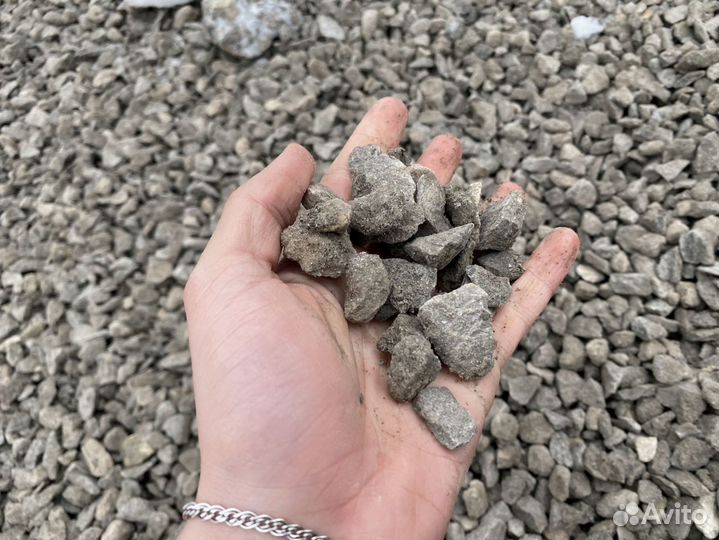 Щебень, Песок