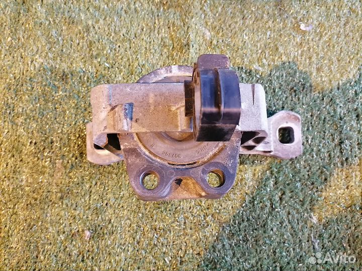 Опора двигателя (подушка двс) передняя правая 3M51