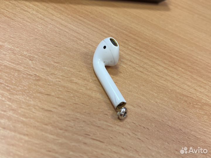 Airpods 2 на запчасти