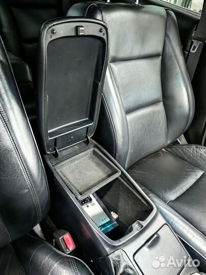 Подлокотник с ручником toyota mark2 JZX110