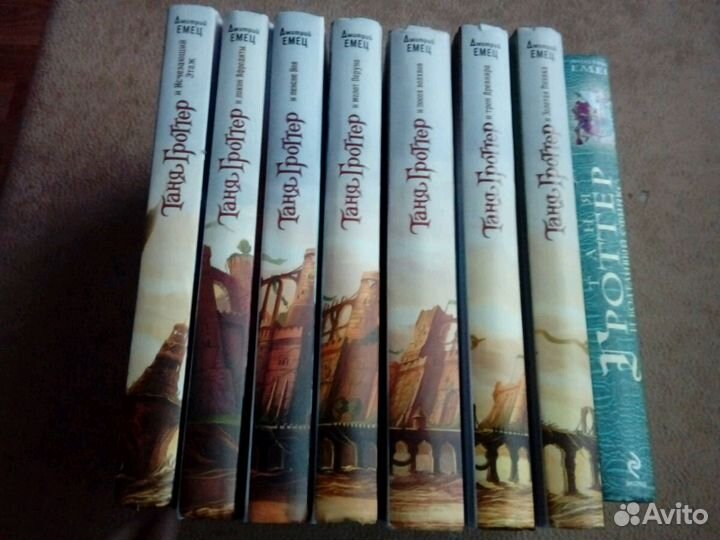 Продам книги