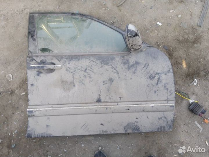 Дверь боковая передняя правая Mercedes Benz