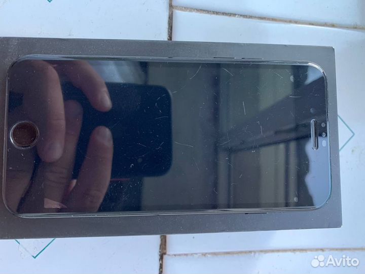 Телефон iPhone 7 get black