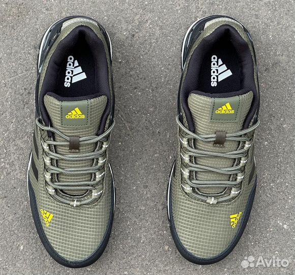 Кроссовки adidas terrex