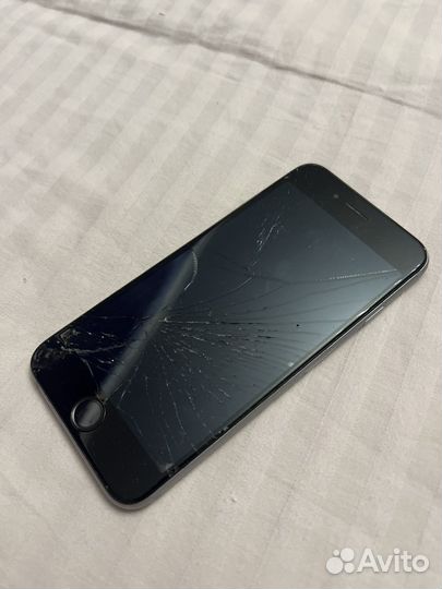 iPhone 6S, 64 ГБ