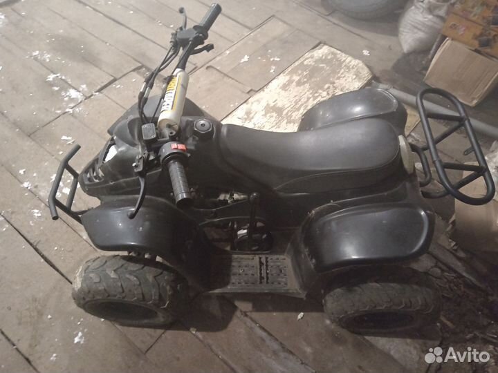 Детский квадроцикл