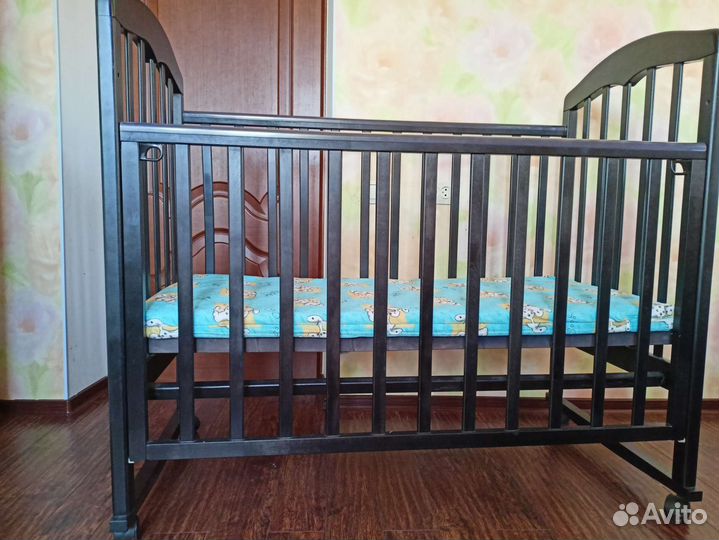 Кровать детская с кокосовым матрасом