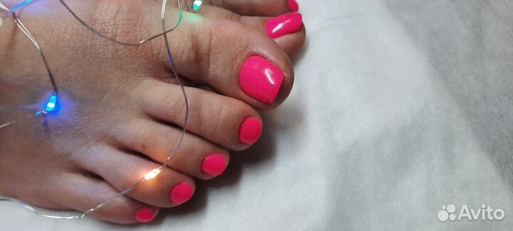 Педикюр с покрытием luxio он-лайн запись