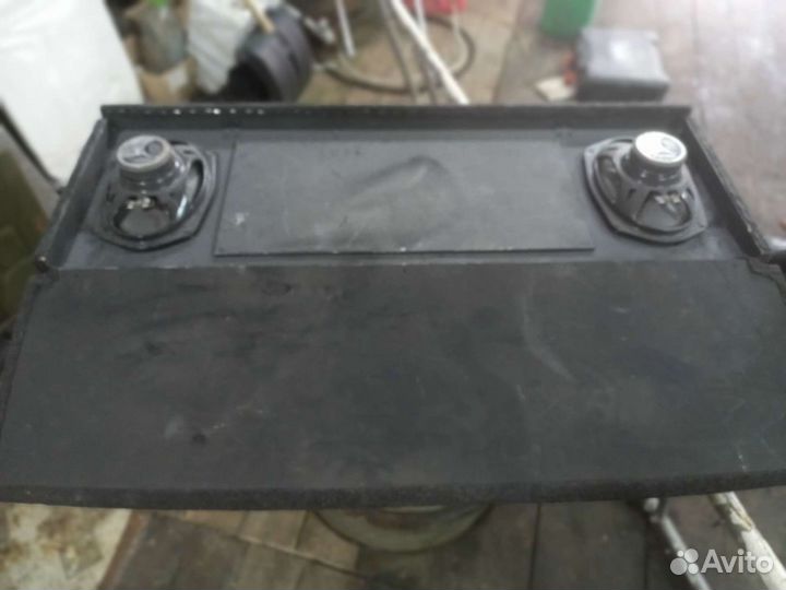 Полка гранта лифбек