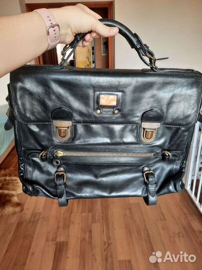 Мужской кожаный портфель