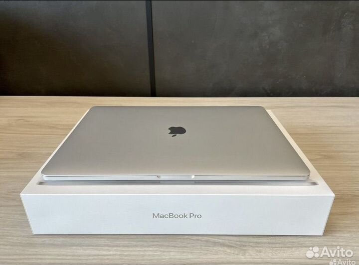 Apple MacBook Pro 16 2019 i9/16gb/1tb