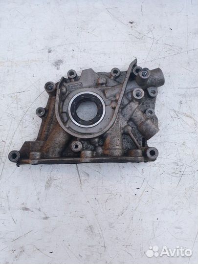Масляный насос Ford Focus 1697426
