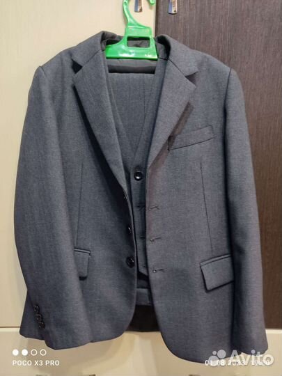 Школьный костюм