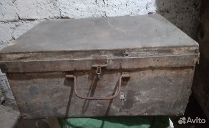 Старинный короб сундук
