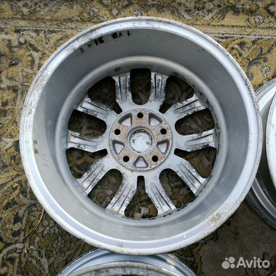 Литые диски r16 5x114.3 Nissan Renault