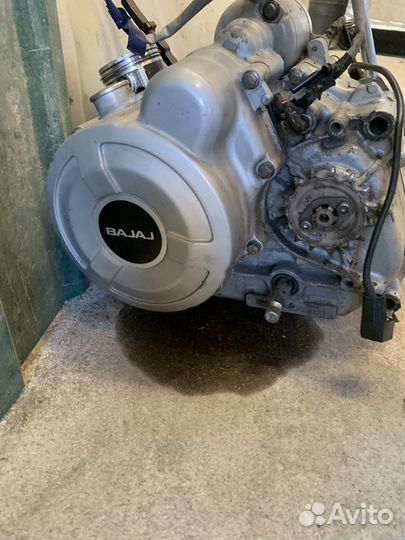 Мотор bajaj boxer 150