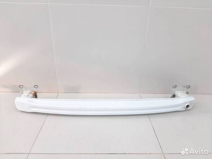 Усилитель заднего бампера Skoda Yeti 2009