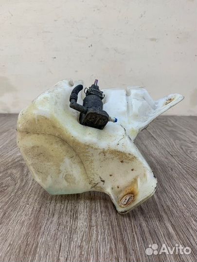 Бачок омывателя Opel Corsa D