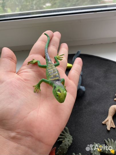 Игрушки резиновые пластик юрский период