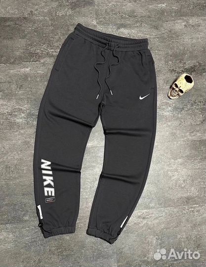 Спортивные штаны nike мужские
