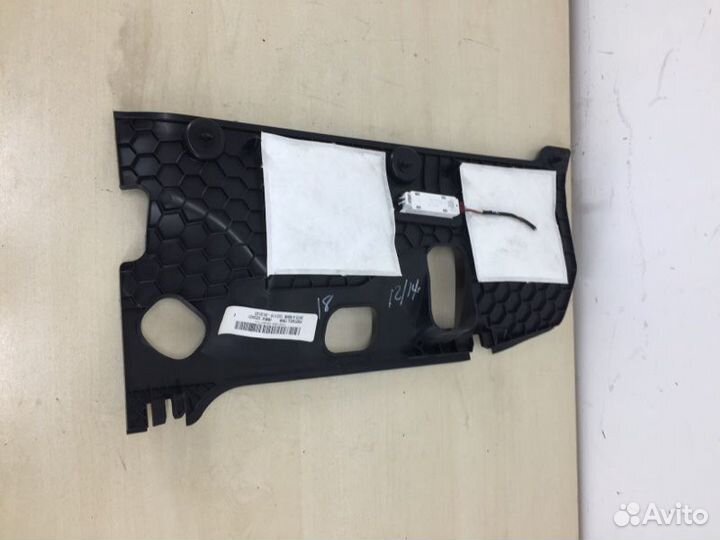 Облицовка пространства для ног левая Bmw X5 30D