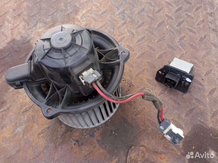 Моторчик печки hyundai i30