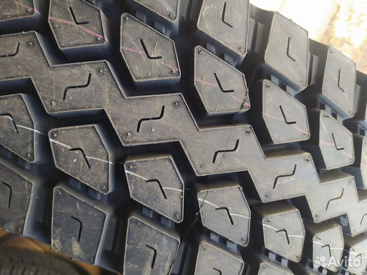 235/75/17.5 triangle TR689A 18PR 143/141J