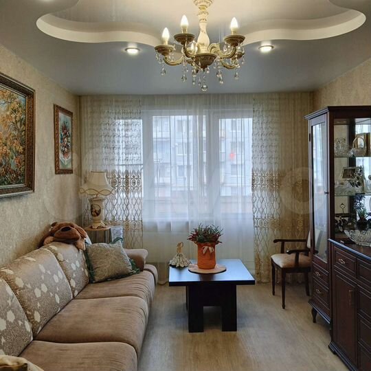 3-к. квартира, 70,5 м², 2/6 эт.