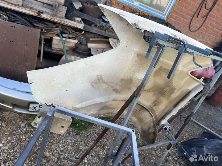 Крыло правое mercedes sprinter