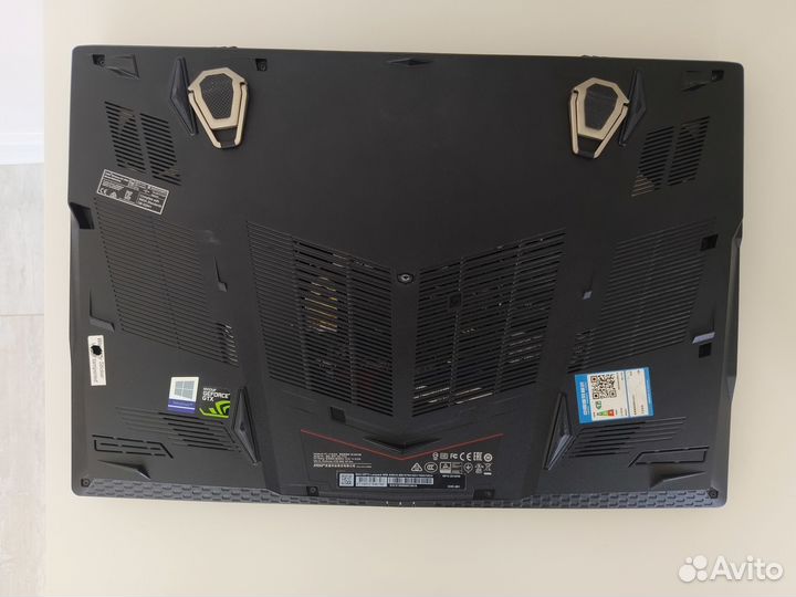 Ноутбук MSI GP73 8RE i7-GTX1060-32Gb Ram