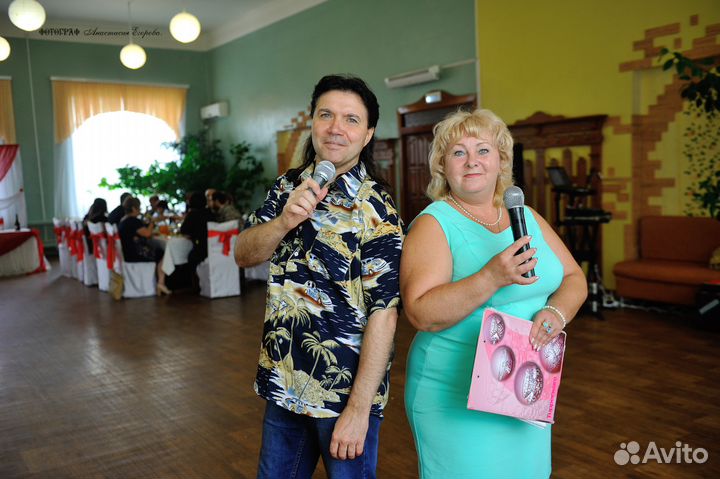 Ведущая-тамада + диджей на свадьбу, юбилей