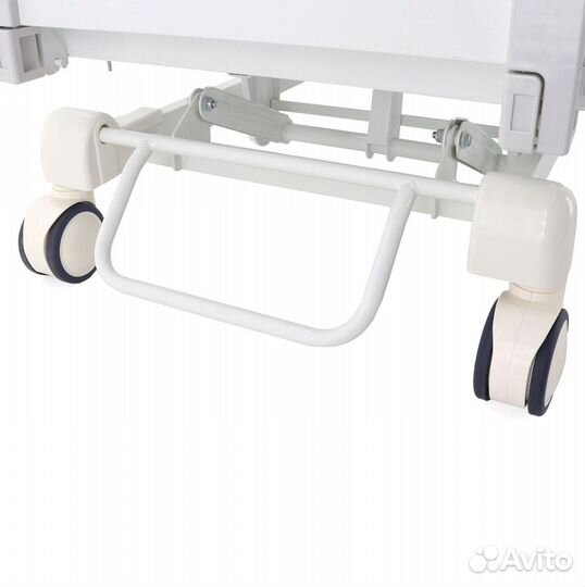 Медицинская кровать для ухода за больными