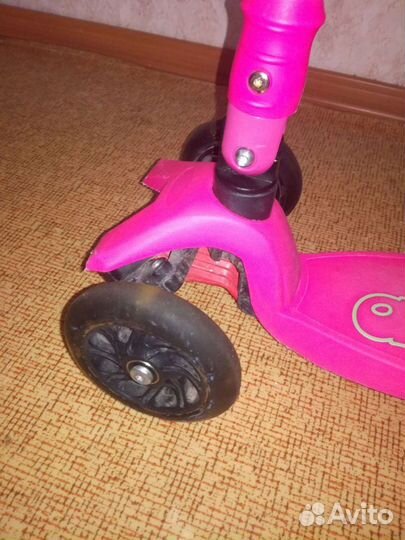 Самокат детский трехколесный светящиеся колеса